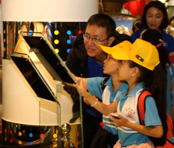 Beijing_Museum Visit with Migrant Children Beijing_Museum Visit with Migrant Children